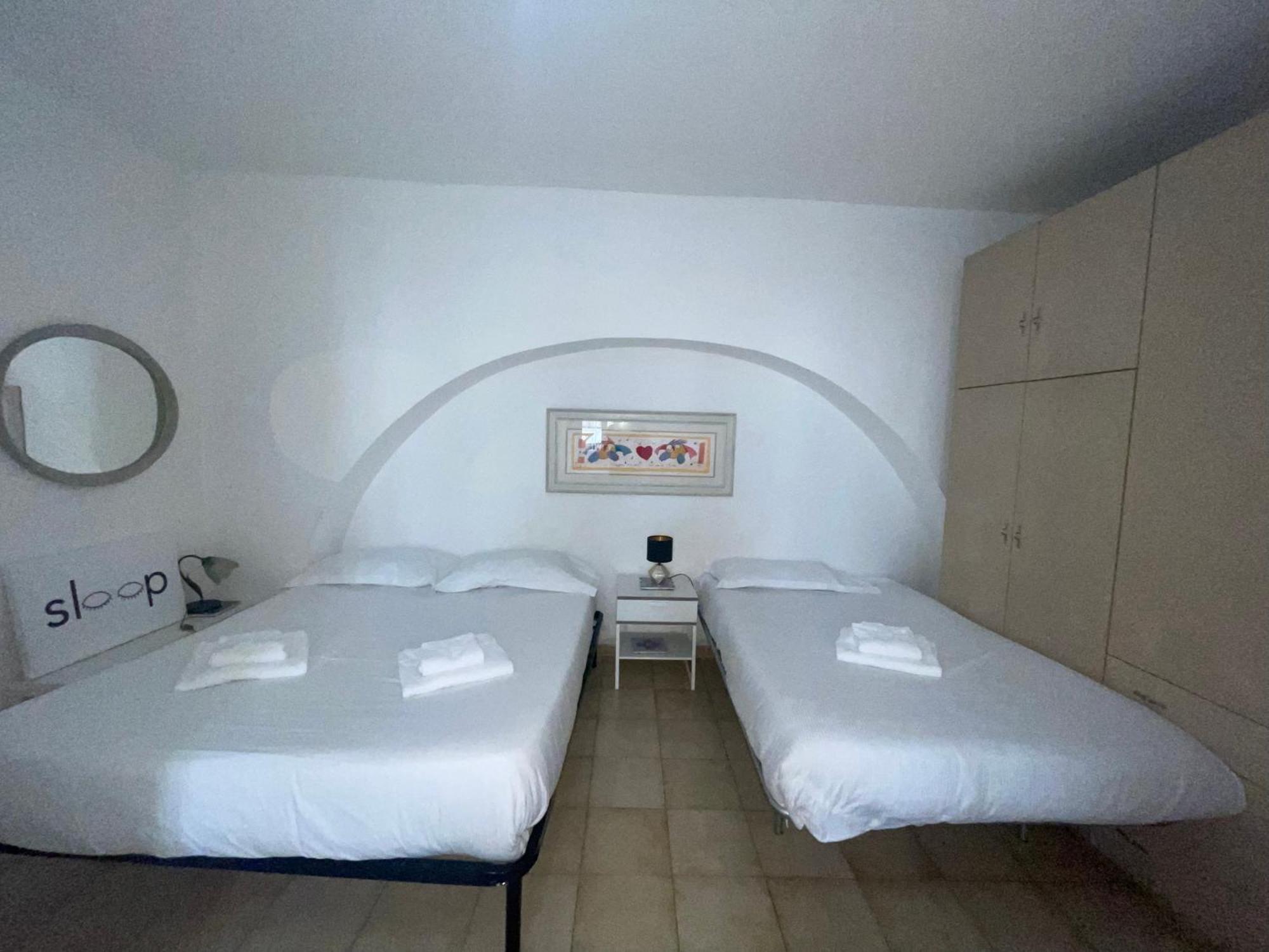 Stazione Centrale & Universita Lovely Apartment Бари Экстерьер фото